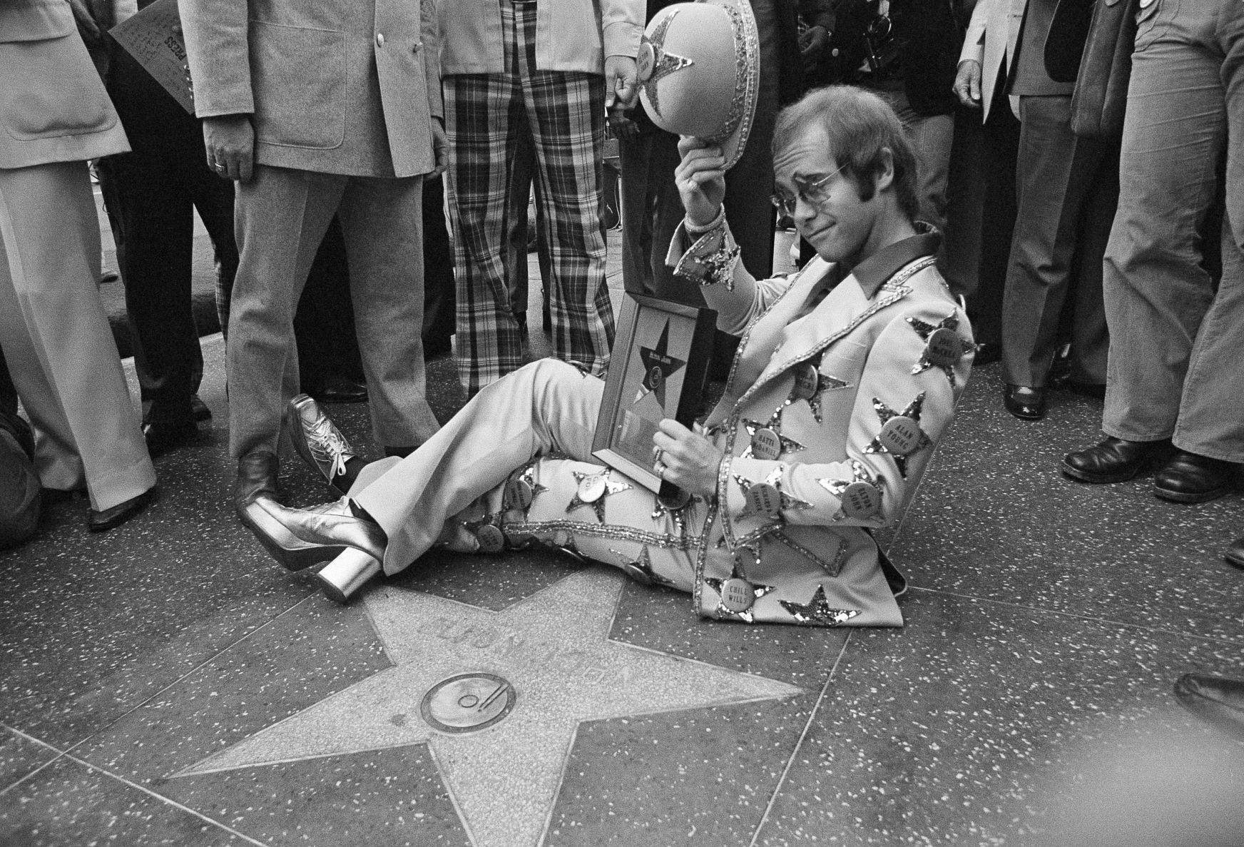 Elton John Walk of Fame 1975